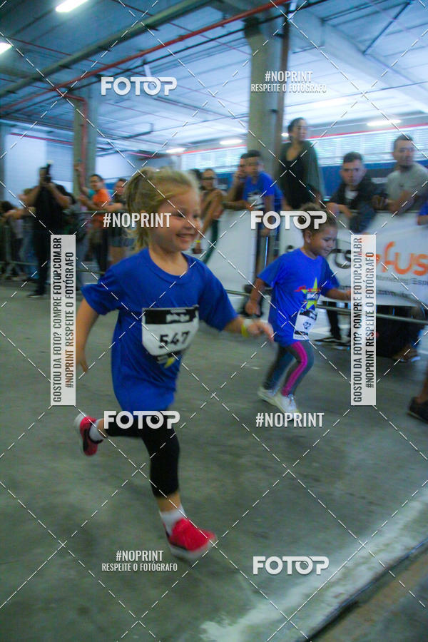 Buy your photos of the event1 Corrida Masha e o Urso no Tiet Plaza Shopping on Fotop