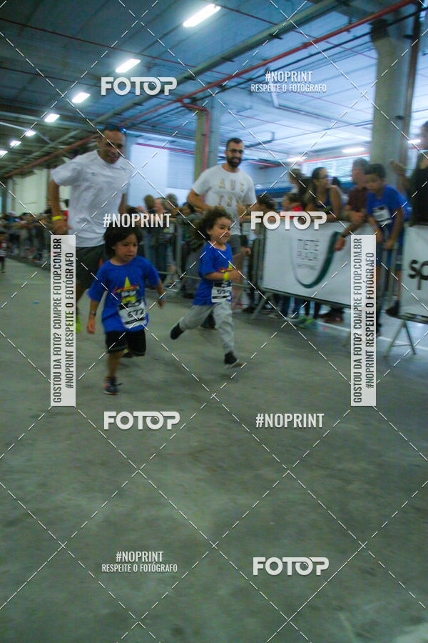 Buy your photos of the event1 Corrida Masha e o Urso no Tiet Plaza Shopping on Fotop