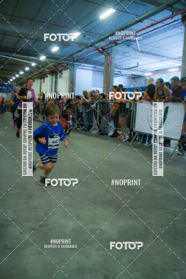 Buy your photos of the event1 Corrida Masha e o Urso no Tiet Plaza Shopping on Fotop