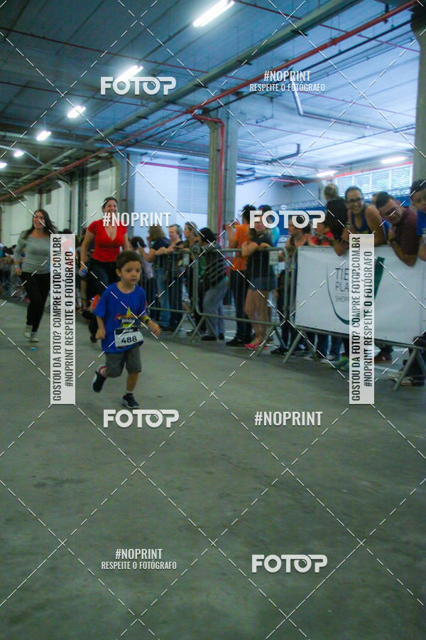Buy your photos of the event1 Corrida Masha e o Urso no Tiet Plaza Shopping on Fotop