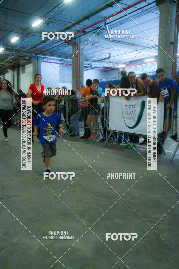 Buy your photos of the event1 Corrida Masha e o Urso no Tiet Plaza Shopping on Fotop