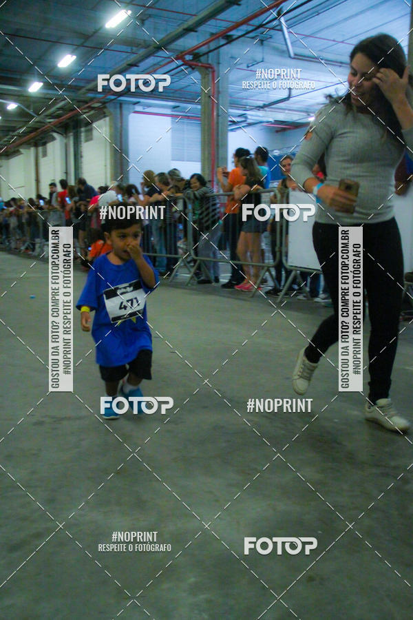 Buy your photos of the event1 Corrida Masha e o Urso no Tiet Plaza Shopping on Fotop