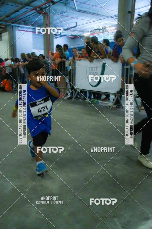 Buy your photos of the event1 Corrida Masha e o Urso no Tiet Plaza Shopping on Fotop