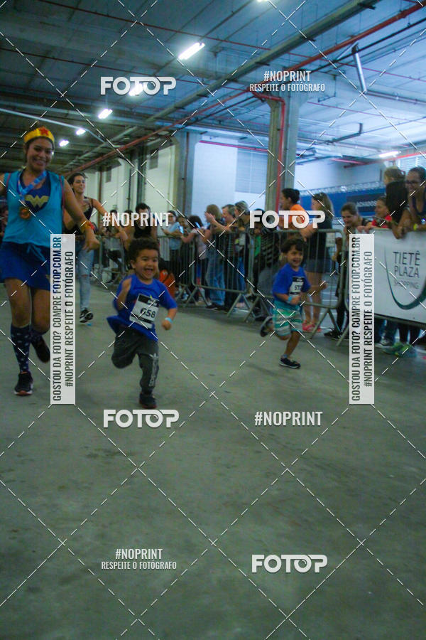 Buy your photos of the event1 Corrida Masha e o Urso no Tiet Plaza Shopping on Fotop