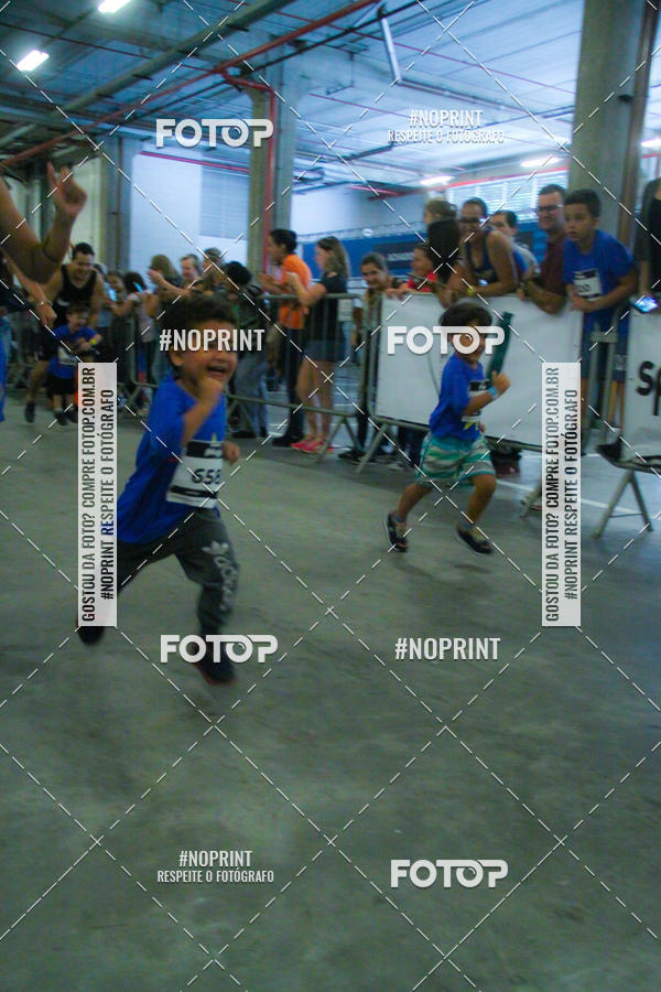 Buy your photos of the event1 Corrida Masha e o Urso no Tiet Plaza Shopping on Fotop