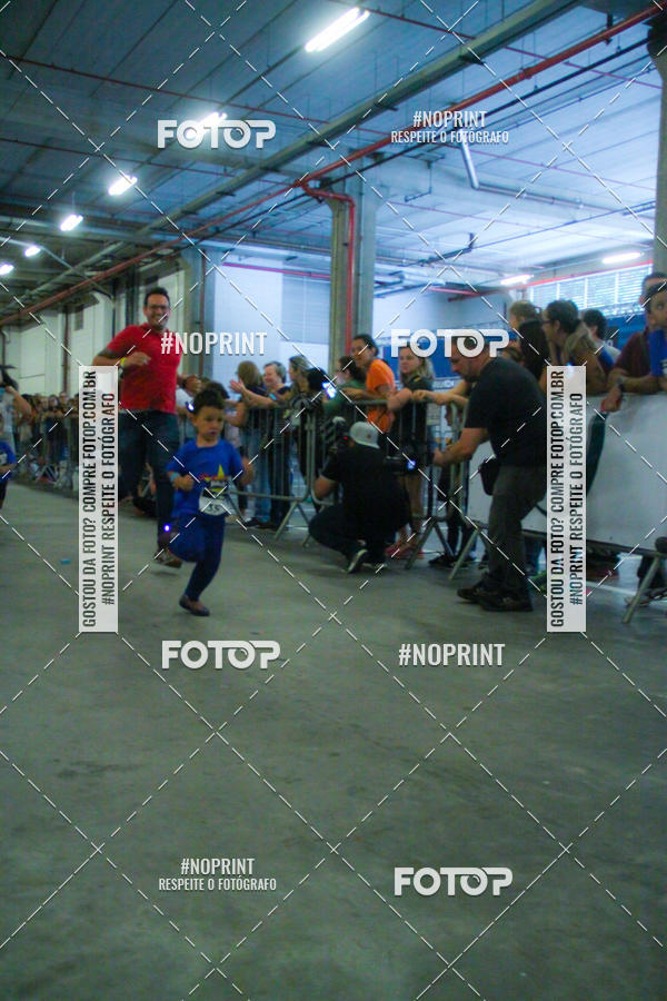Buy your photos of the event1 Corrida Masha e o Urso no Tiet Plaza Shopping on Fotop