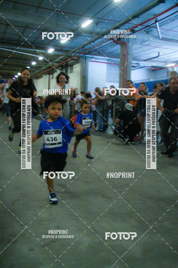 Buy your photos of the event1 Corrida Masha e o Urso no Tiet Plaza Shopping on Fotop