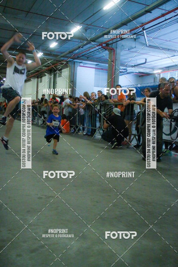 Buy your photos of the event1 Corrida Masha e o Urso no Tiet Plaza Shopping on Fotop