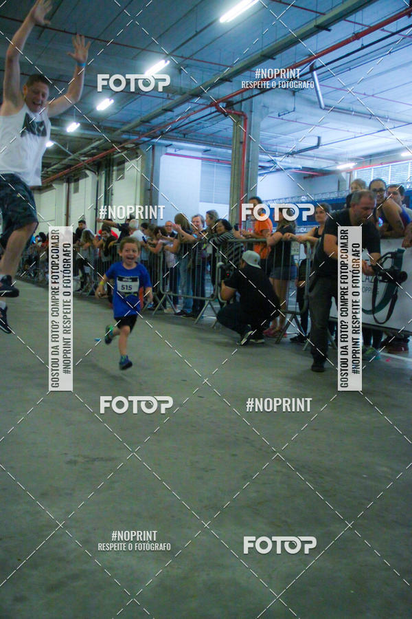 Buy your photos of the event1 Corrida Masha e o Urso no Tiet Plaza Shopping on Fotop