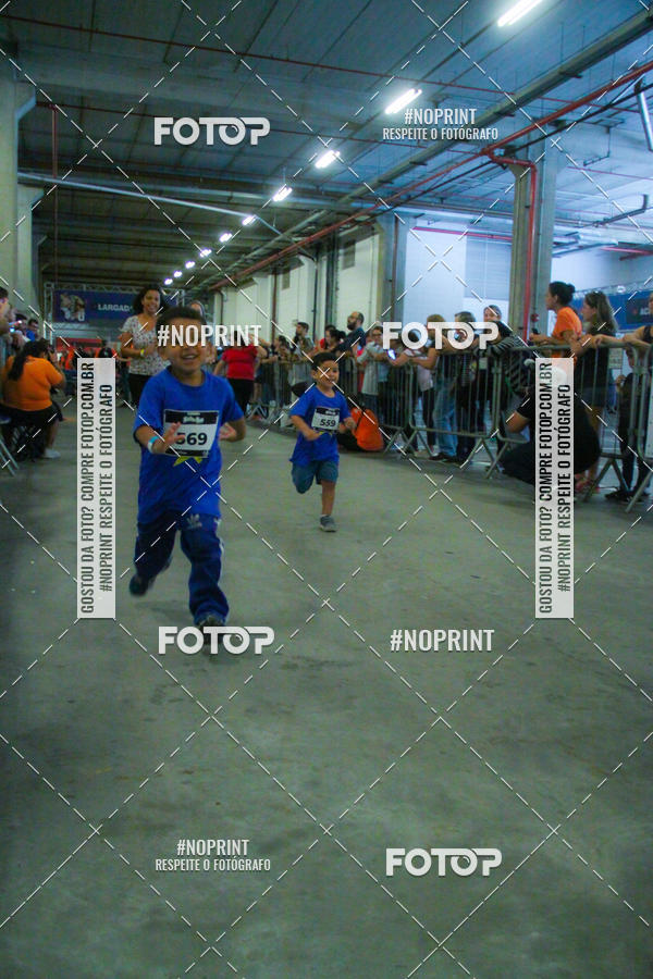 Buy your photos of the event1 Corrida Masha e o Urso no Tiet Plaza Shopping on Fotop