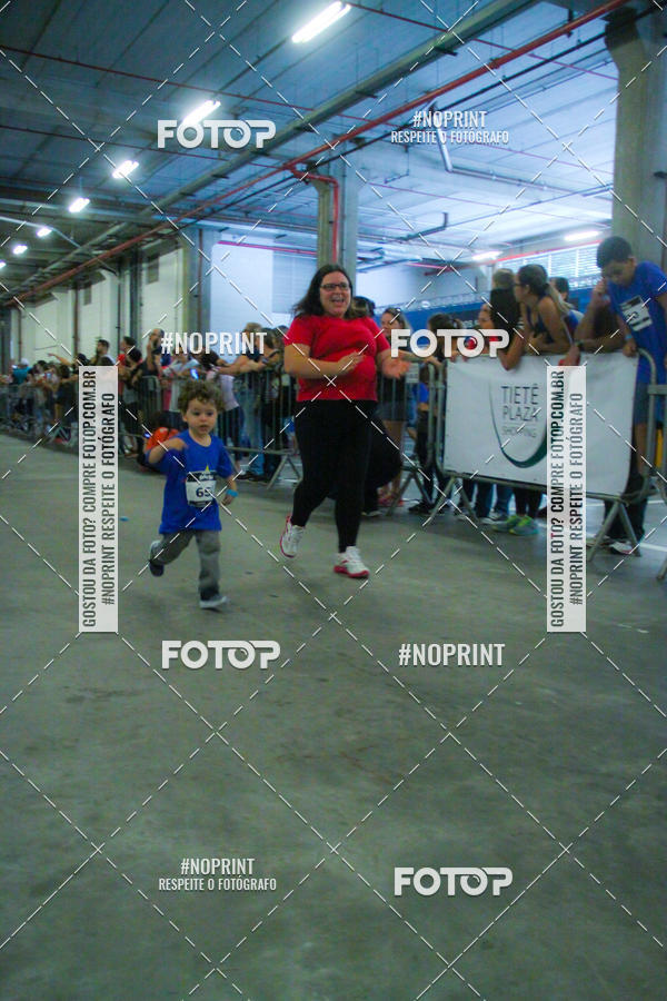 Buy your photos of the event1 Corrida Masha e o Urso no Tiet Plaza Shopping on Fotop