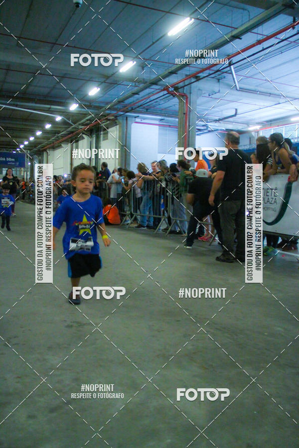 Buy your photos of the event1 Corrida Masha e o Urso no Tiet Plaza Shopping on Fotop