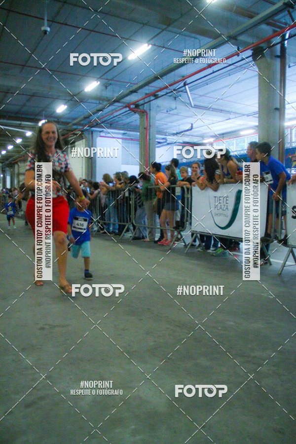 Buy your photos of the event1 Corrida Masha e o Urso no Tiet Plaza Shopping on Fotop
