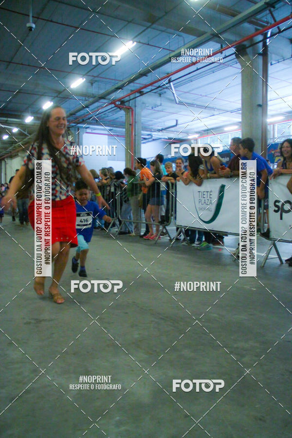 Buy your photos of the event1 Corrida Masha e o Urso no Tiet Plaza Shopping on Fotop