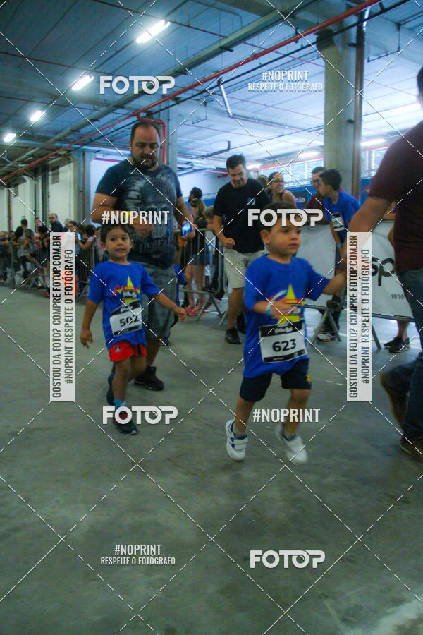 Buy your photos of the event1 Corrida Masha e o Urso no Tiet Plaza Shopping on Fotop