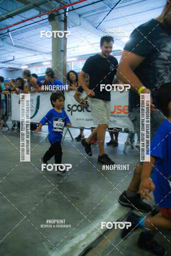 Buy your photos of the event1 Corrida Masha e o Urso no Tiet Plaza Shopping on Fotop