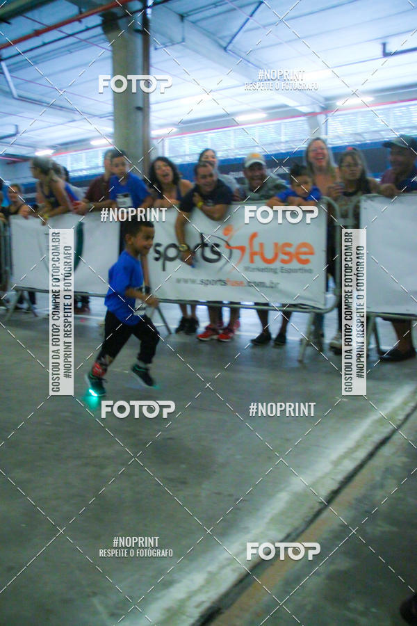 Buy your photos of the event1 Corrida Masha e o Urso no Tiet Plaza Shopping on Fotop