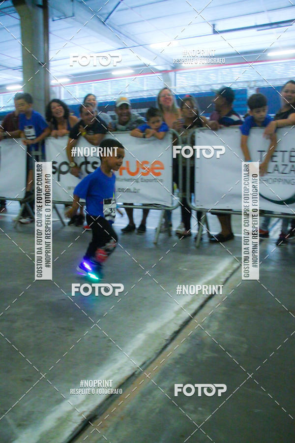 Buy your photos of the event1 Corrida Masha e o Urso no Tiet Plaza Shopping on Fotop