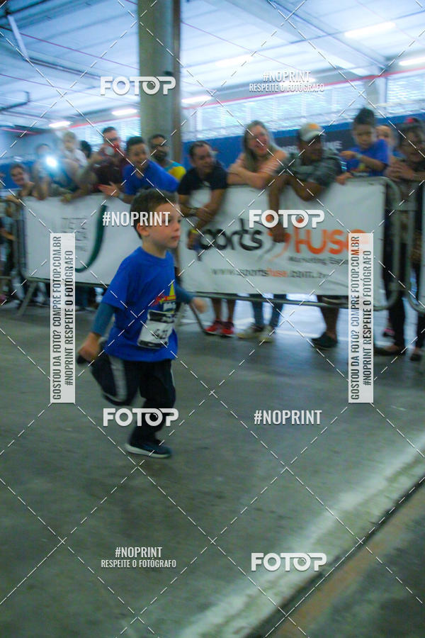 Buy your photos of the event1 Corrida Masha e o Urso no Tiet Plaza Shopping on Fotop