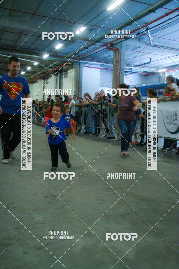 Buy your photos of the event1 Corrida Masha e o Urso no Tiet Plaza Shopping on Fotop
