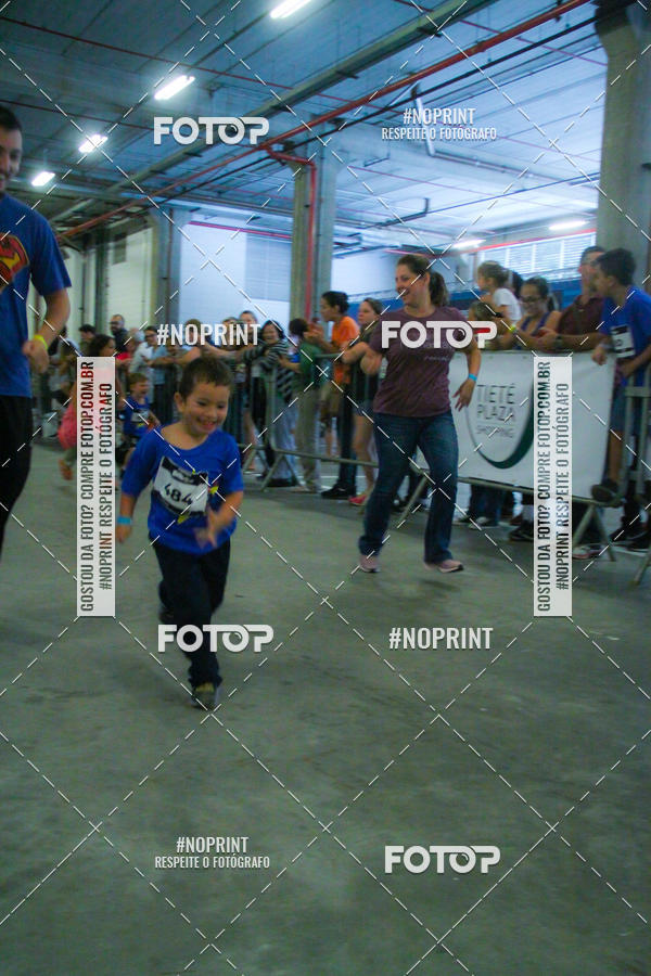 Buy your photos of the event1 Corrida Masha e o Urso no Tiet Plaza Shopping on Fotop