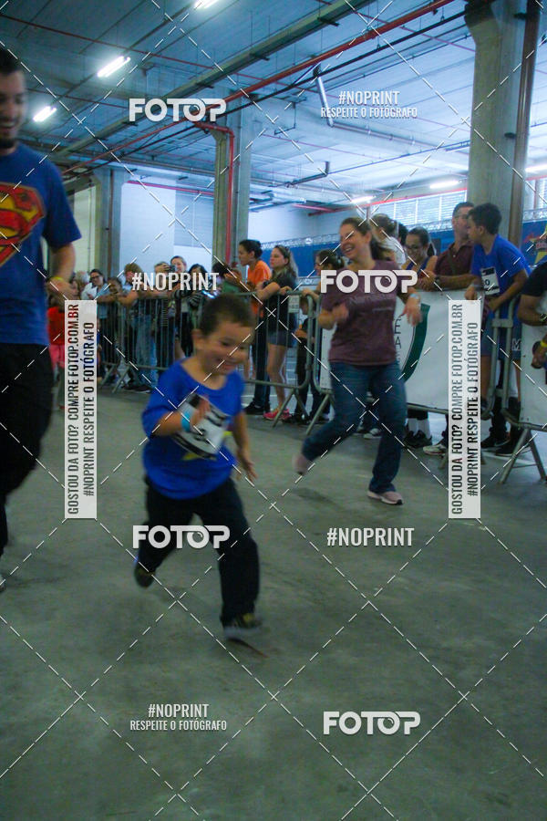 Buy your photos of the event1 Corrida Masha e o Urso no Tiet Plaza Shopping on Fotop