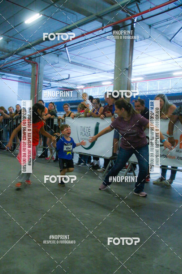 Buy your photos of the event1 Corrida Masha e o Urso no Tiet Plaza Shopping on Fotop