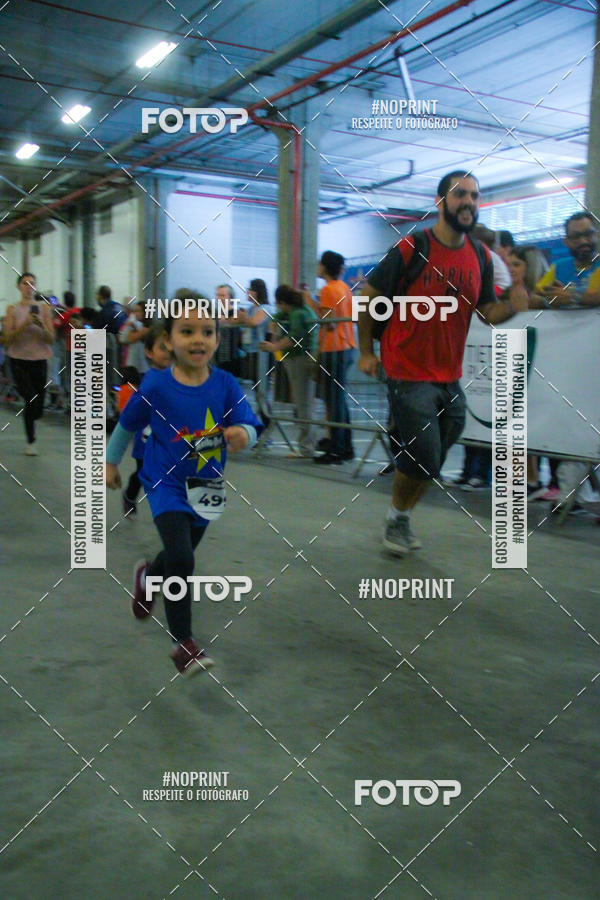 Buy your photos of the event1 Corrida Masha e o Urso no Tiet Plaza Shopping on Fotop