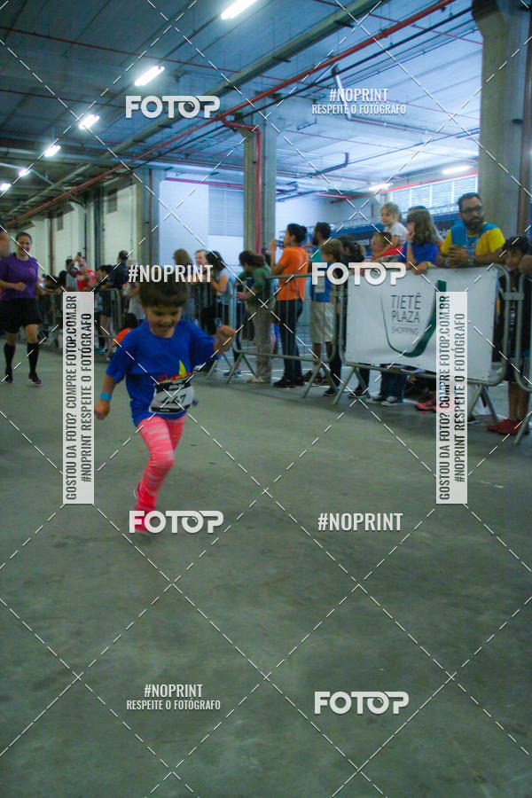 Buy your photos of the event1 Corrida Masha e o Urso no Tiet Plaza Shopping on Fotop