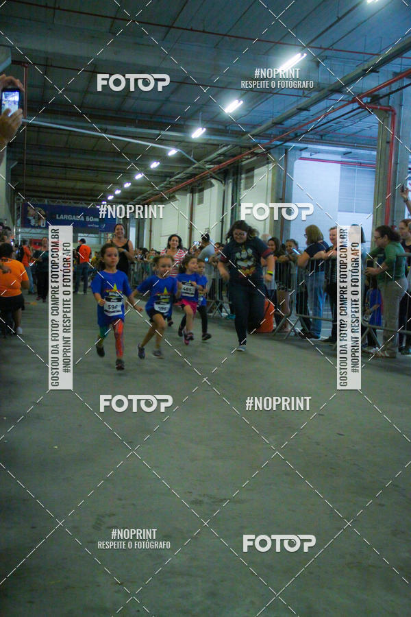 Buy your photos of the event1 Corrida Masha e o Urso no Tiet Plaza Shopping on Fotop