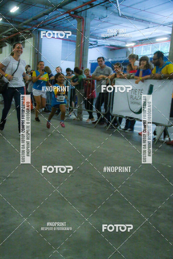 Buy your photos of the event1 Corrida Masha e o Urso no Tiet Plaza Shopping on Fotop