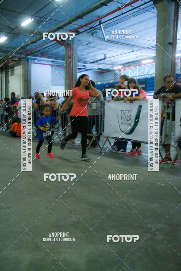 Buy your photos of the event1 Corrida Masha e o Urso no Tiet Plaza Shopping on Fotop