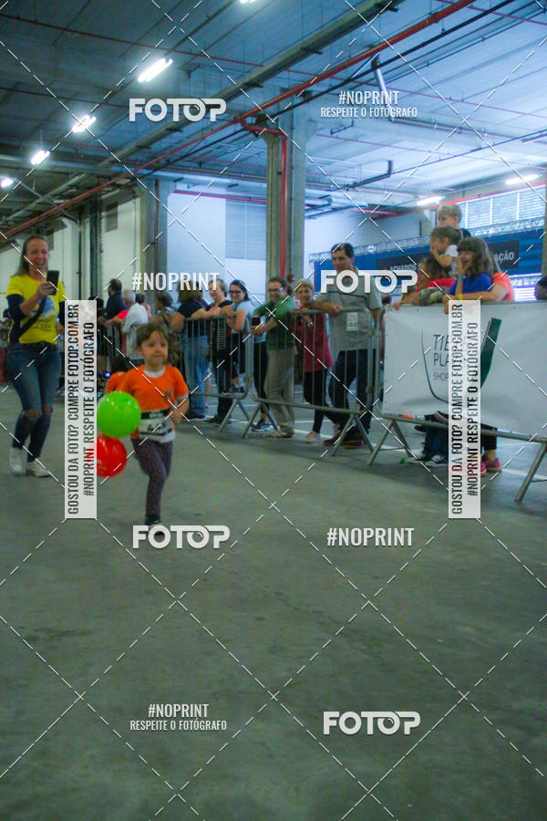 Buy your photos of the event1 Corrida Masha e o Urso no Tiet Plaza Shopping on Fotop