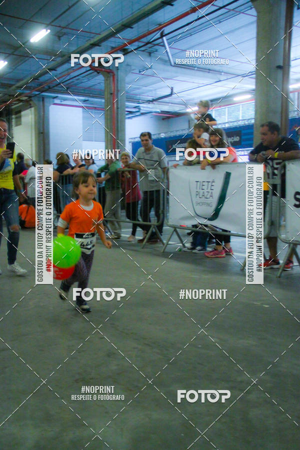 Buy your photos of the event1 Corrida Masha e o Urso no Tiet Plaza Shopping on Fotop