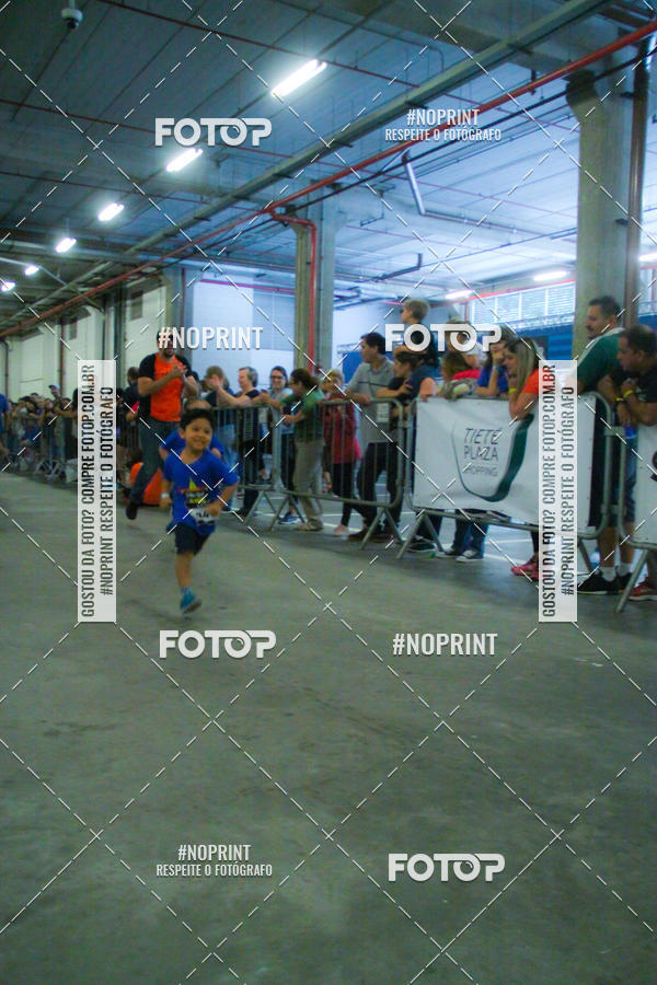 Buy your photos of the event1 Corrida Masha e o Urso no Tiet Plaza Shopping on Fotop