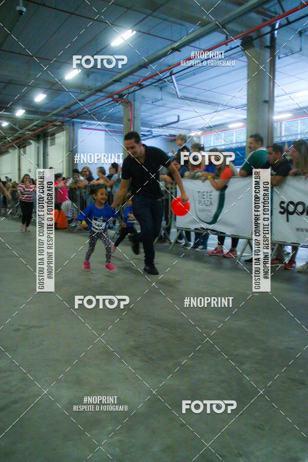 Buy your photos of the event1 Corrida Masha e o Urso no Tiet Plaza Shopping on Fotop