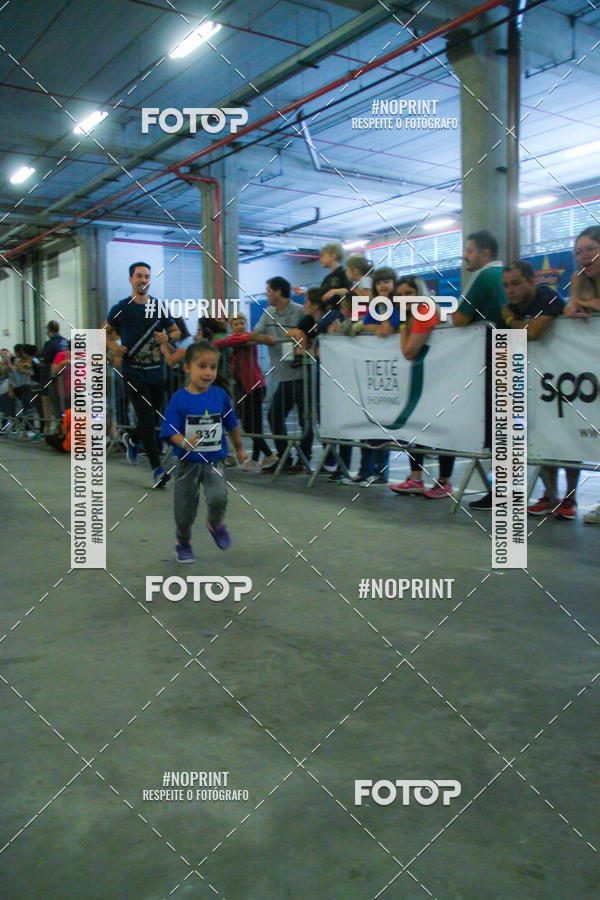 Buy your photos of the event1 Corrida Masha e o Urso no Tiet Plaza Shopping on Fotop