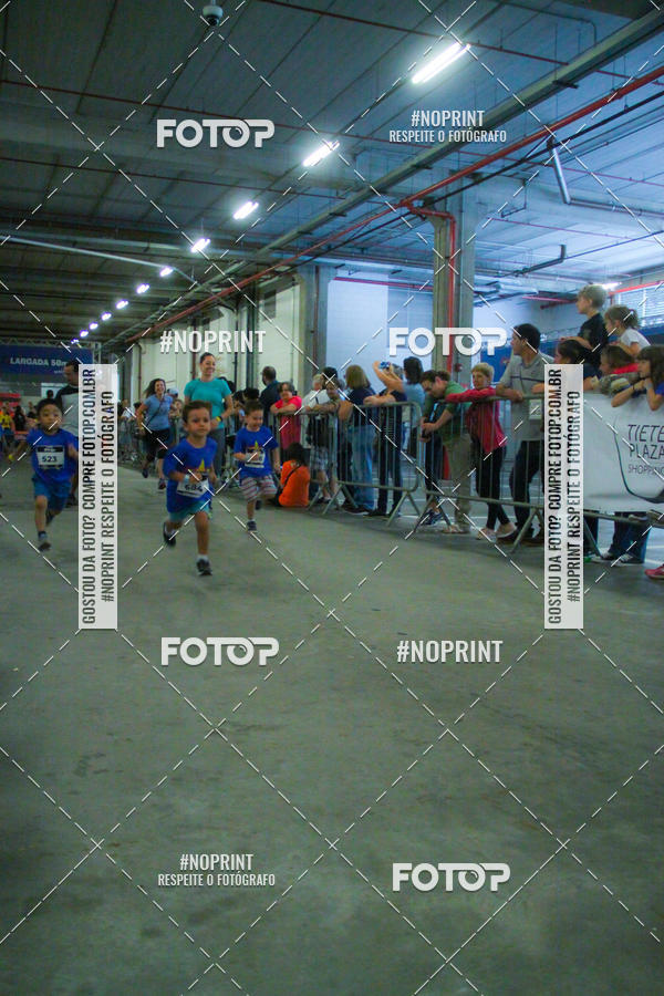 Buy your photos of the event1 Corrida Masha e o Urso no Tiet Plaza Shopping on Fotop