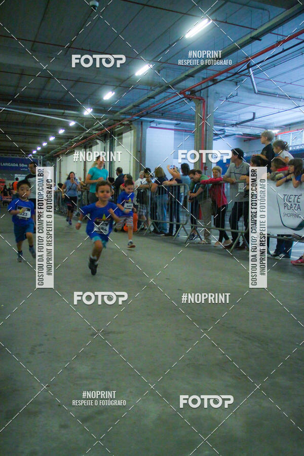 Buy your photos of the event1 Corrida Masha e o Urso no Tiet Plaza Shopping on Fotop