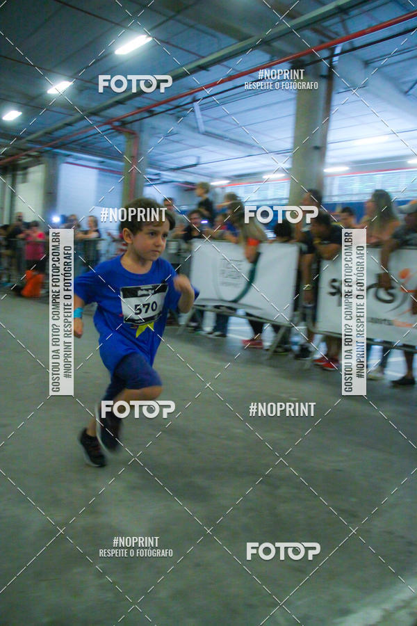 Buy your photos of the event1 Corrida Masha e o Urso no Tiet Plaza Shopping on Fotop
