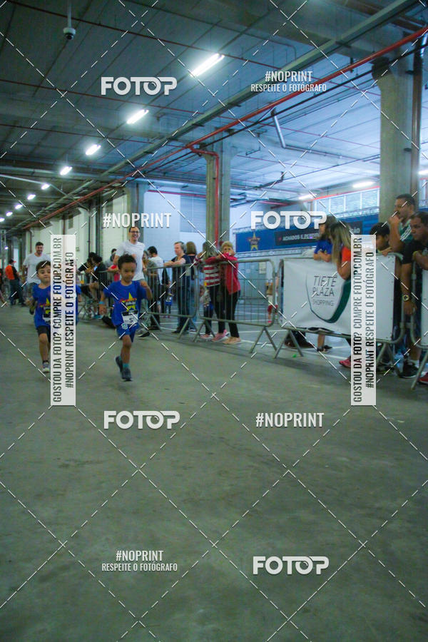 Buy your photos of the event1 Corrida Masha e o Urso no Tiet Plaza Shopping on Fotop
