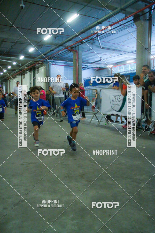 Buy your photos of the event1 Corrida Masha e o Urso no Tiet Plaza Shopping on Fotop