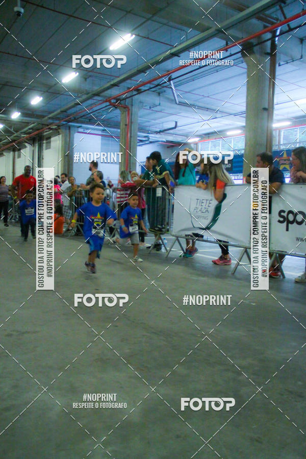 Buy your photos of the event1 Corrida Masha e o Urso no Tiet Plaza Shopping on Fotop