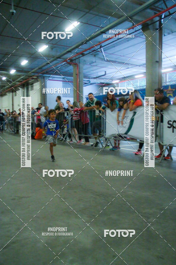 Buy your photos of the event1 Corrida Masha e o Urso no Tiet Plaza Shopping on Fotop