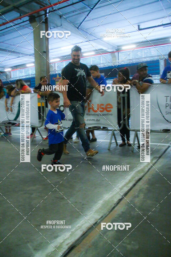 Buy your photos of the event1 Corrida Masha e o Urso no Tiet Plaza Shopping on Fotop
