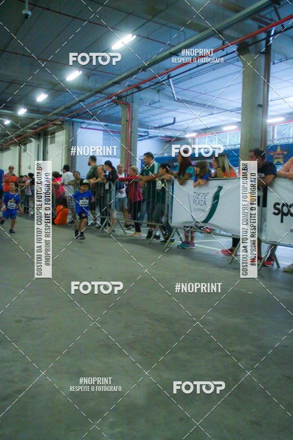Buy your photos of the event1 Corrida Masha e o Urso no Tiet Plaza Shopping on Fotop