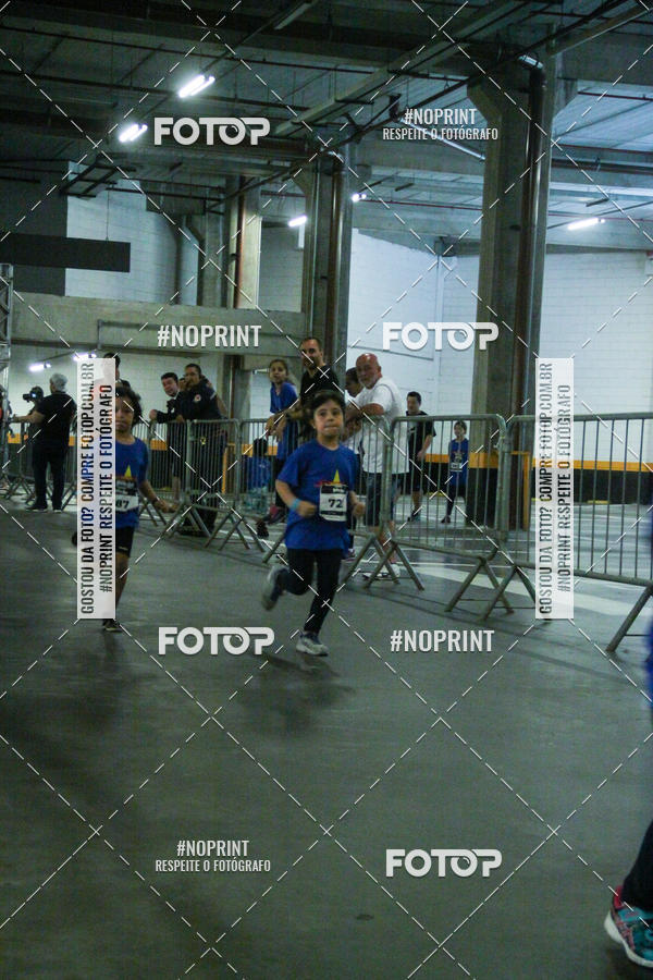 Buy your photos of the event1 Corrida Masha e o Urso no Tiet Plaza Shopping on Fotop