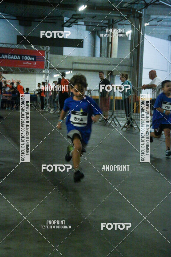 Buy your photos of the event1 Corrida Masha e o Urso no Tiet Plaza Shopping on Fotop