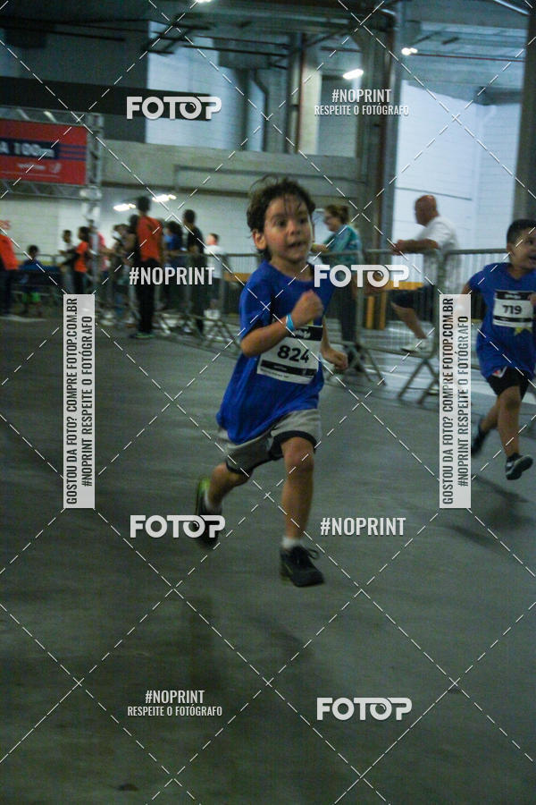 Buy your photos of the event1 Corrida Masha e o Urso no Tiet Plaza Shopping on Fotop