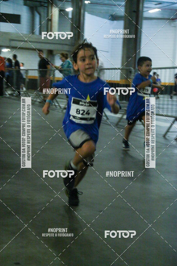 Buy your photos of the event1 Corrida Masha e o Urso no Tiet Plaza Shopping on Fotop